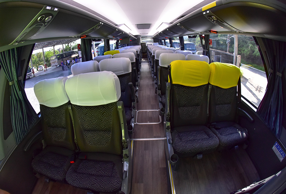 ÔNIBUS 2080 - CANDY TUR (1).jpg