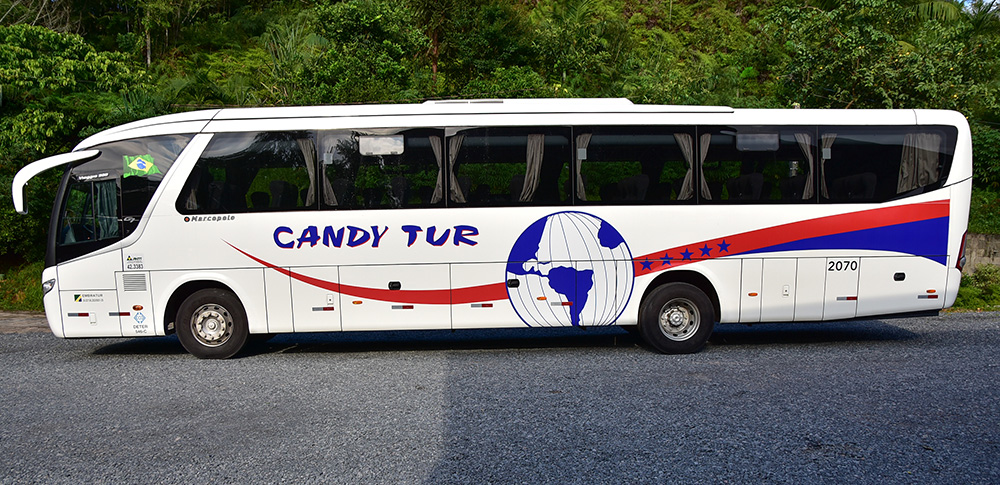 ÔNIBUS 2070 - CANDY TUR (2).jpg